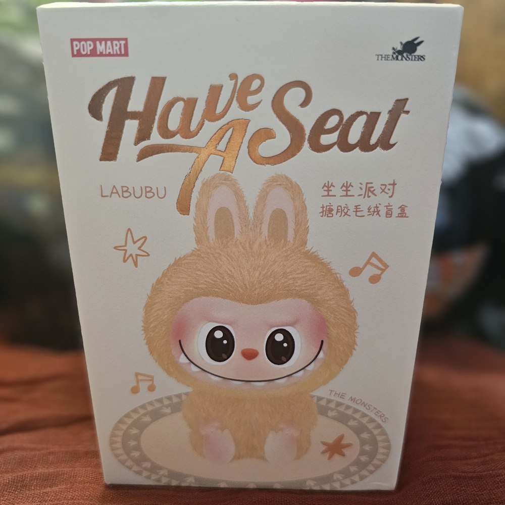 Pop Mart Have A Seat Labubu-Mystery - Picture 4 of 4